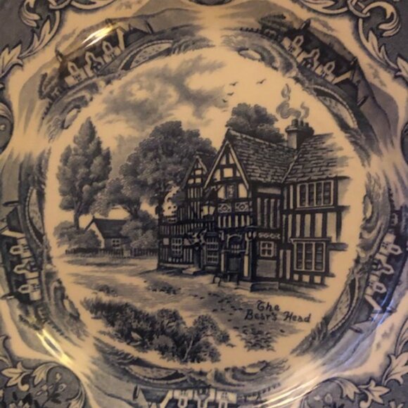 W H Grindley "English Country Inns" Salad Plates; 4 Available - Picture 7 of 8